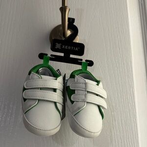 Xertia Baby Shoes Size 2 NWT